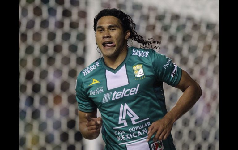 Carlos 'Gullit' Peña fue autor del segundo gol de los esmeraldas. EFE /