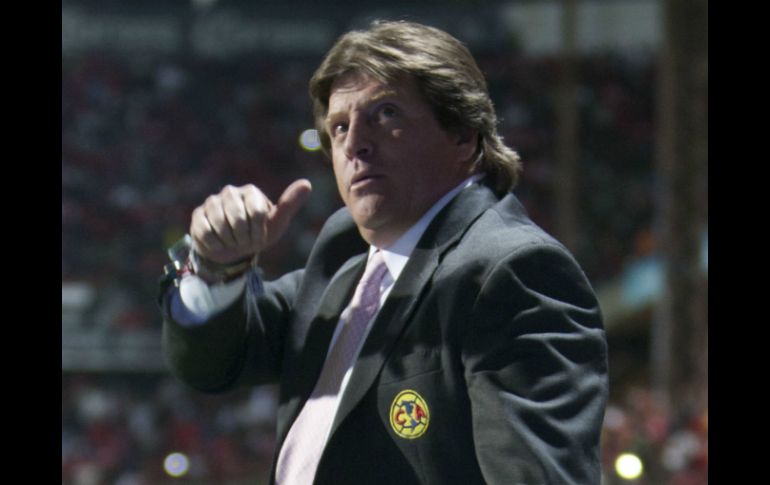 Miguel Herrera pide a la afición mexicana que confíe en el equipo. AP /