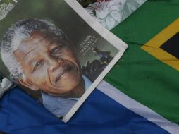 El lunes 10 de diciembre se realizará una sesión especial del parlamento para rendir tributo a Mandela. AP /