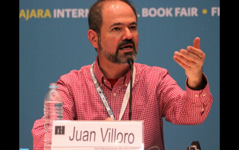 Juan Villoro será reconocido por su trayectoria como periodista y por la riqueza y variedad de su obra.  /