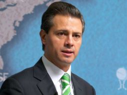 Enrique Peña Nieto estará presente en el funeral del líder sudafricano. ARCHIVO /