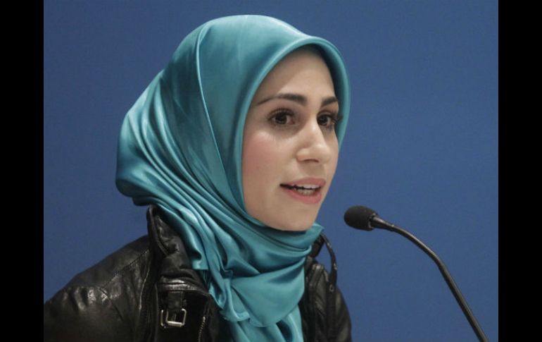 Tahereh Mafi agradeció la notoria participación de los estudiantes y dijo que espera que el próximo año el número de cartas sea mayor.  /