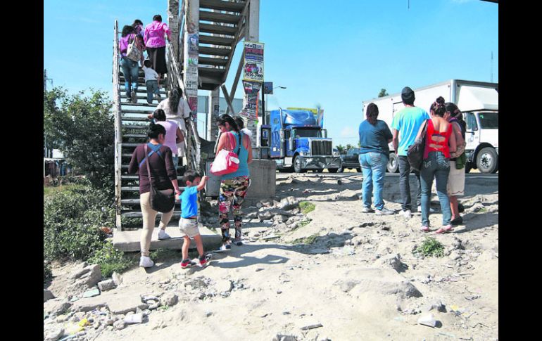 Terregal. Una de las obras que más urgen y aún está sin comenzar es la que se observa en la imagen, en Periférico y Juan de la Barrera.  /