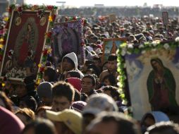 Fueron seis millones 800 mil fieles los que peregrinaron hacia la Basílica para celebrar a la Virgen de Guadalupe. AP /