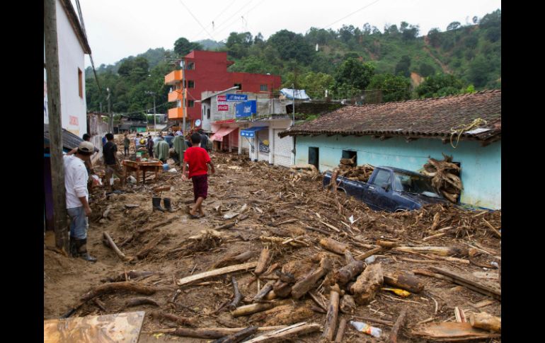 En septiembre, el estado de Guerrero fue golpeado por el huracán 'Ingrid' y la tormenta tropical 'Manuel'. ARCHIVO /