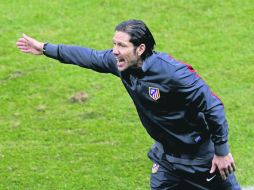 Diego Pablo ''Cholo'' Simeone ha transmitido a su equipo la misma entrega que demostraba como futbolista. ESPECIAL /