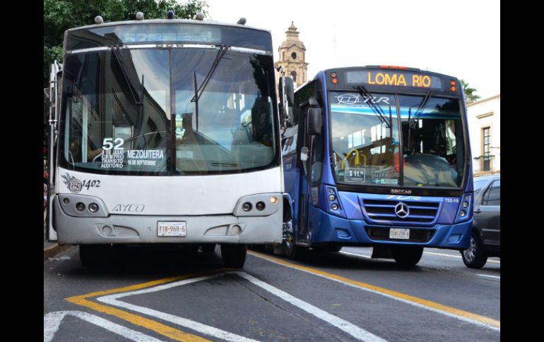 La noche del viernes 20 de diciembre se acordó el aumento a 7 pesos en la tarifa del transporte público.  /