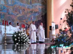 Durante la misa envió un mensaje de paz y fraternidad a los fieles.  /