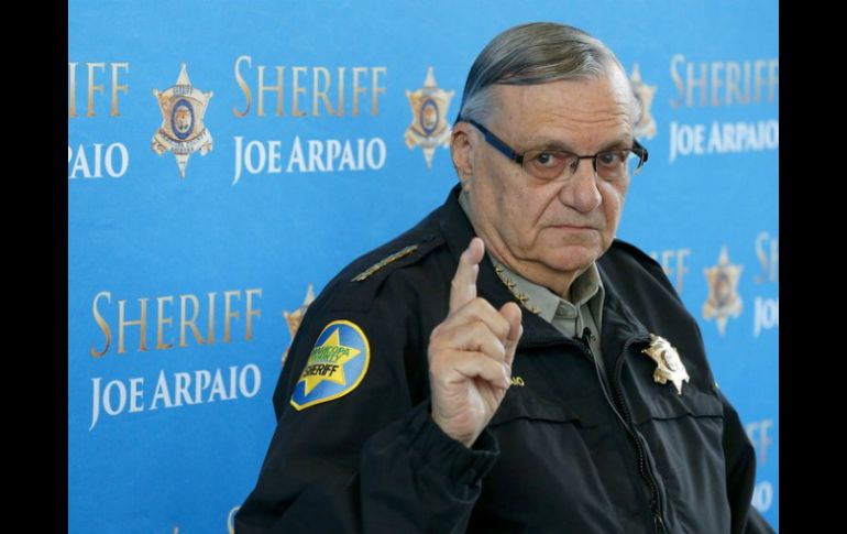 Hace siete meses, un juez federal dictaminó que Joe Arpaio discriminó a los hispanos e irrazonablemente prolongó sus detenciones. ARCHIVO /