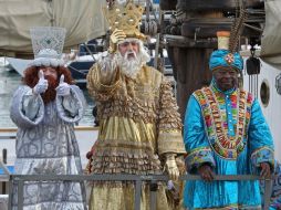 Se realizó la tradicional 'Cabalgata de los Reyes Magos' en Madrid con el tema 'La Magia'. ARCHIVO /