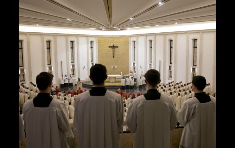 Diversas voces, dentro y fuera de esa familia religiosa, han pedido un pronunciamiento claro sobre el abuso a menores. AP /