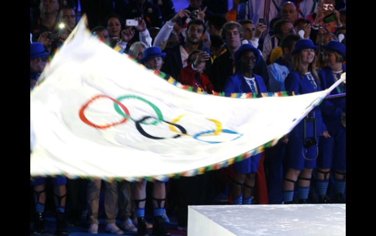 La polémica en esa nación provocará que no usen la bandera en la justa invernal. ARCHIVO /