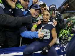 El jugador número 12 de Seattle siempre se hace presente en los partidos. AP /