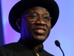 El presidente Goodluck Jonathan aprueba la ley luego de ser avalada por las cámara de Diputados y Senadores. ARCHIVO /