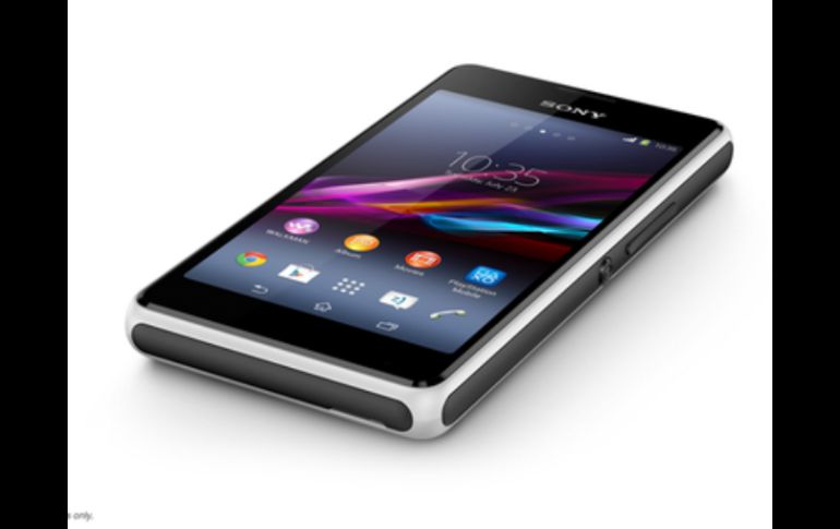 El 'Xperia E1' tiene una pantalla de cuatro pulgadas y resolución 800x480 píxeles. ESPECIAL /