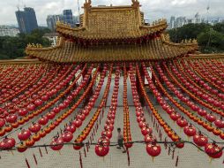 Debido al carácter lunar del calendario oriental, cae cada año en fecha diferente, en esta ocasión se celebra el 31 de enero. ARCHIVO /