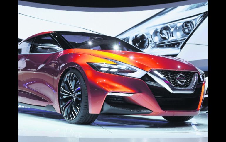 Nissan. Sport Sedan Concept.  /