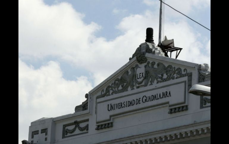 La Coordinación de Estudios Incorporados (CEI) de la Universidad de Guadalajara invita a los jóvenes. ARCHIVO /