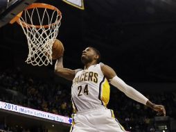 Paul George refrenda su status de estrella con 23 puntos con los Pacers de Indiana. AP /