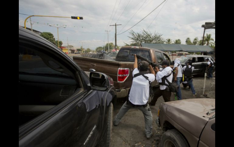 El enfrentamiento se desarrolla en los límites de Apatzingán y Parácuaro. ARCHIVO /
