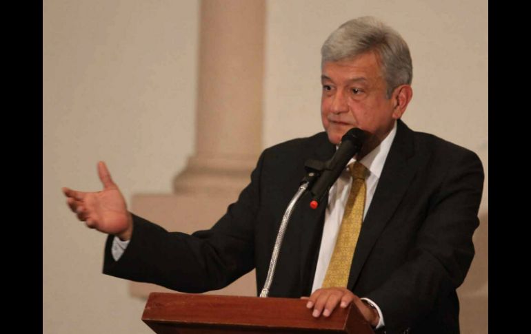 López Obrador encabezará la realización de la Asamblea Nacional Constitutiva de Morena. ARCHIVO /