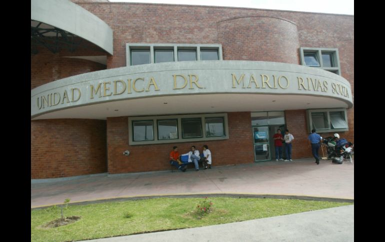 La unidad médica municipal no estaba en las mejores condiciones durante la visita de Hernández. ARCHIVO /