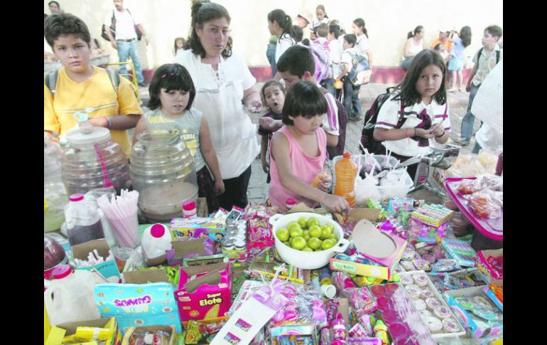 Los consejos escolares tienen como tarea transparentar los recursos que reciben las escuelas.  /