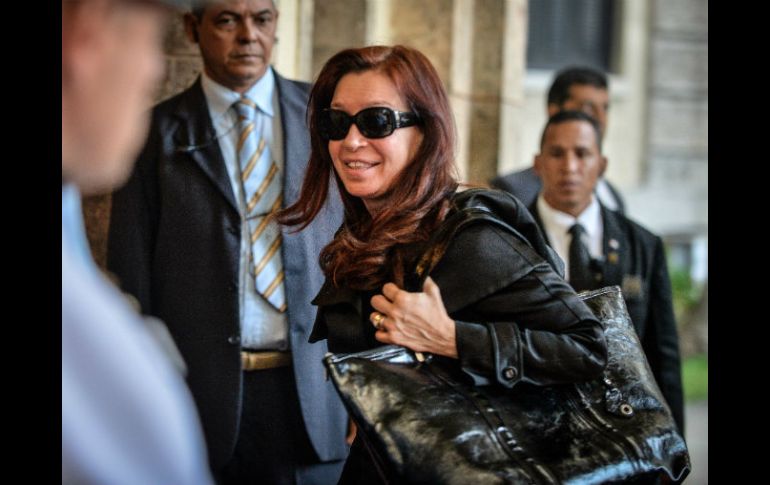 La presidenta argentina, Cristina Fernández, a su llegada al Hotel Nacional de Cuba. AFP /