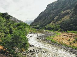 A pesar de una larga lista de acciones que debían emprender los municipios aledaños al río, los niveles de contaminación se mantienen.  /