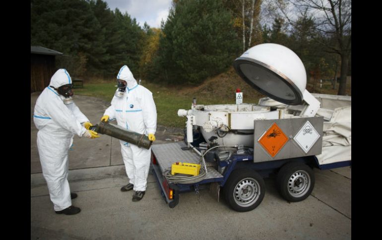 Los agentes químicos serán mezclados con agua caliente y otras sustancias para degradarlos en un reactor de titanio. ARCHIVO /