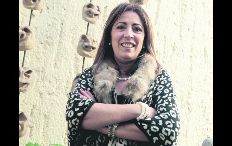 Gabriela Serrano Suzan, desea institucionalizar a los grupos artísticos que dependen del organismo que dirige.  /