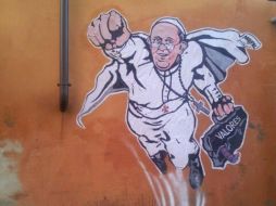 'Les compartimos este graffiti que vimos hoy', publica el Consejo Pontificio de la Comunicación Social. Foto: @PCCS_VA ESPECIAL /