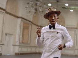 Pharrel Williams en el clip. ESPECIAL /