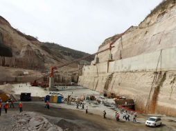 Habitantes de Temacapulín dicen que la construcción de la presa sigue avanzando. ARCHIVO /