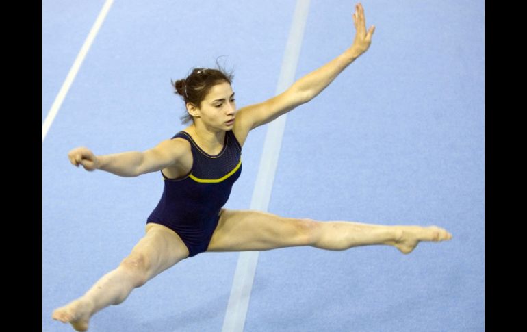 Souza participó en las competencias de gimnasia en los Juegos Olímpicos de 2004 y 2008. AP /