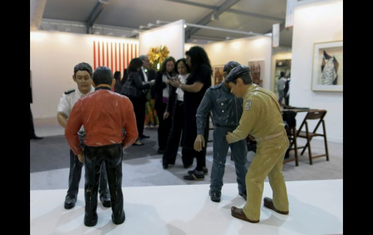 El número de galerías extranjeras en la feria ha disminuido en esta edición. EFE /