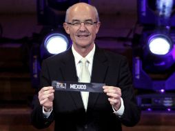 El director técnico de la FIBA, Lubomir Kotleba, durante el sorteo del Mundial de Basquetbol. EFE /