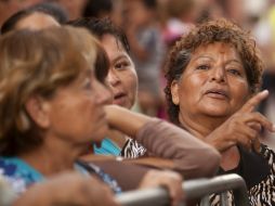 Se recomienda que las mujeres acudan a su chequeo médico a partir de los 30 años. ARCHIVO /