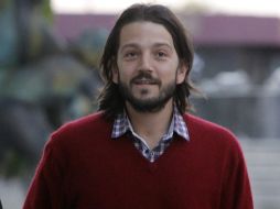 Diego Luna será reconocido por su sobresaliente trabajo como director de la cinta 'Chávez'. ARCHIVO /