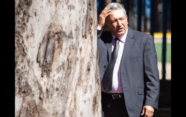 López Obrador acudirá a la PGR acompañado por los integrantes del Comité Ejecutivo Nacional de Morena, que preside Martí Batres.  /