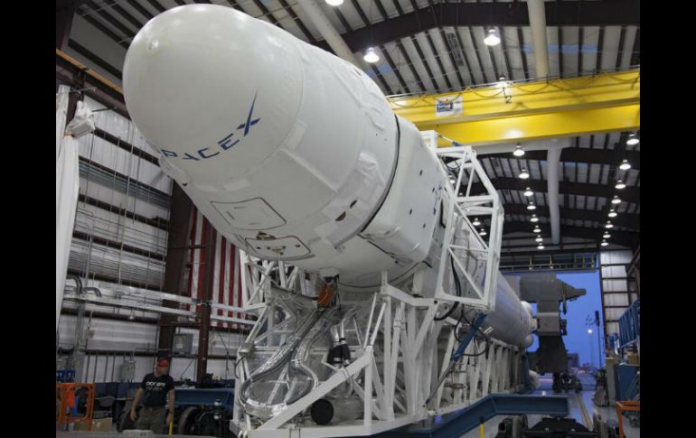 SpaceX es una compañía que fabrica y lanza cohetes y naves espaciales avanzadas. ESPECIAL /