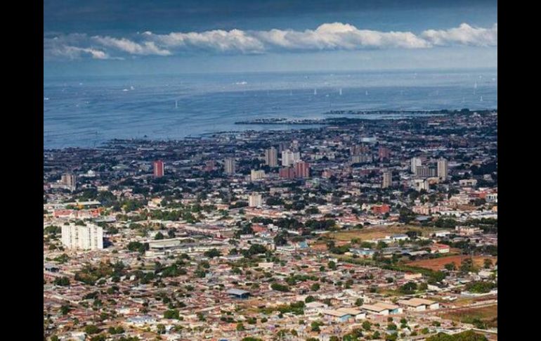 El movimiento telúrico se produjo a las 01:32 horas locales de este domingo y afectó a la población zuliana. Foto: @EsMaracaibo ESPECIAL /