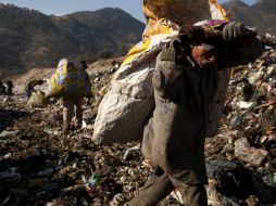 El Ayuntamiento buscará utilizar la basura para otros fines como la generación de energía. ARCHIVO /