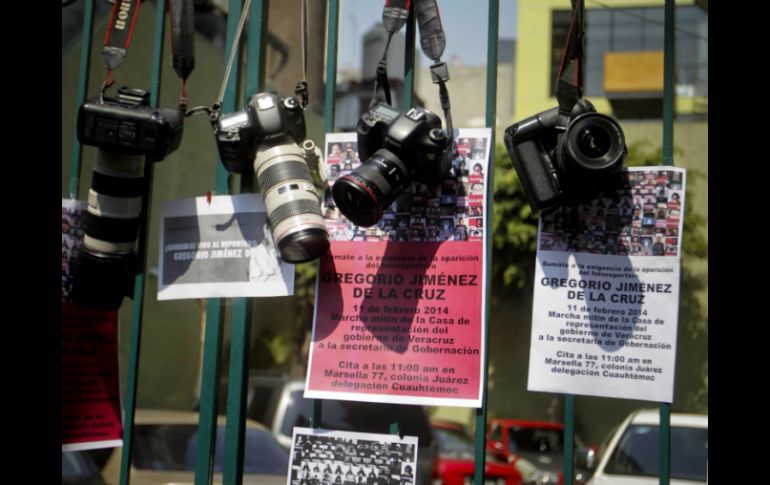 Periodistas realizaron una marcha en protesta por el secuestro del fotoreportero, Gregorio Jiménez. SUN /