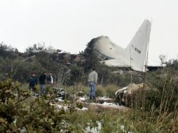 El accidente aéreo habría dejado un total de 103 muertos según la región militar del este de Argelia. EFE /