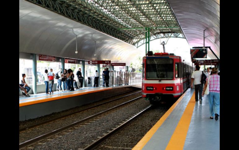 El proyecto de construcción de la Línea 3 del Tren Ligero es en diagonal Zapopan-Guadalajara-Tlaquepaque. ARCHIVO /