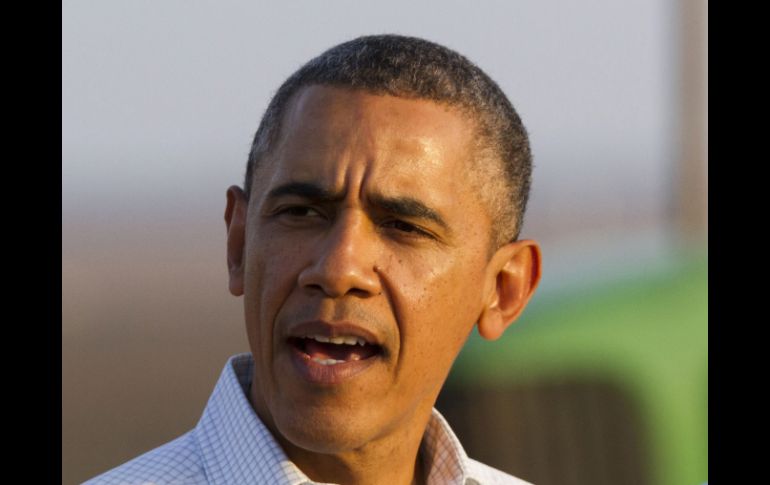 Obama expresó su expectativa de que la aprobación represente el fin de 'la política de riesgos'. AP /
