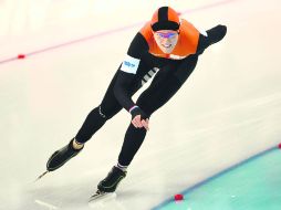 Única. Jorien ter Mors conquistó el oro en los mil 500 metros el domingo. AFP /