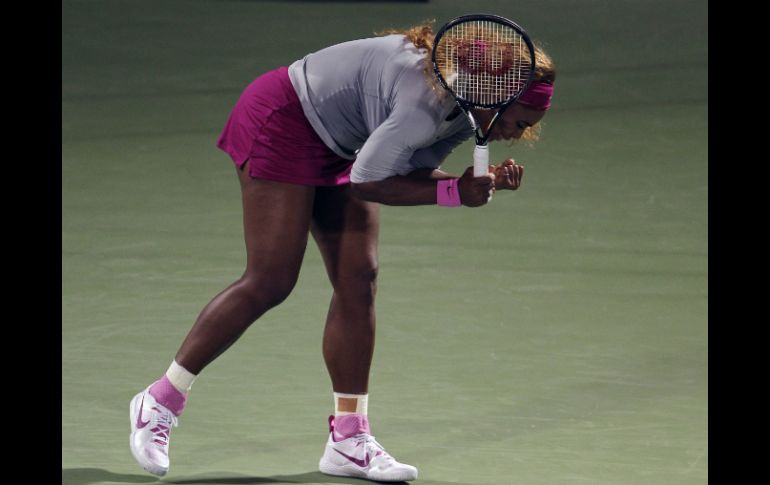 Serena intenta recuperarse de su eliminación en el Abierto de Australia. AP /