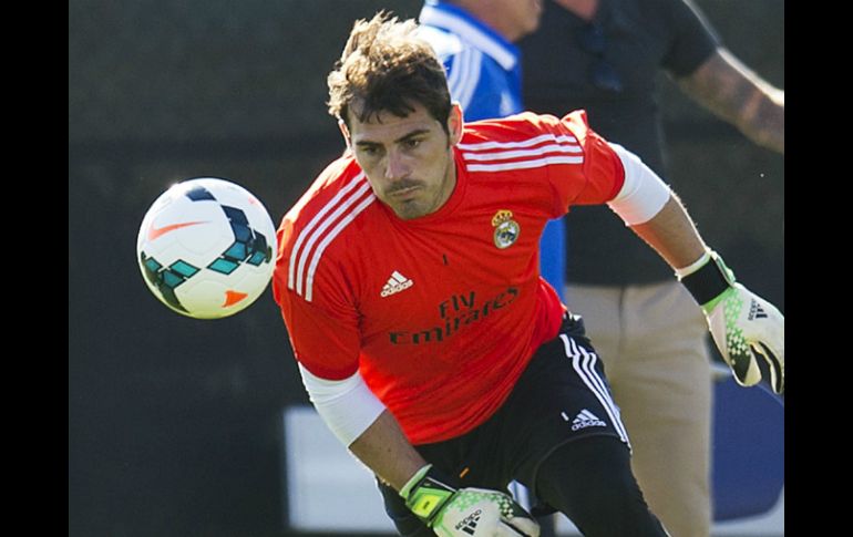 En caso de llegar a la final de Champions, Casillas tendría un mes sin jugar, por lo que consideran darle minutos. ARCHIVO /